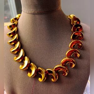 Anne Klein Vintage Brushed Gold-Tone Chunky Swirl Statement Necklace Y2K Vintage